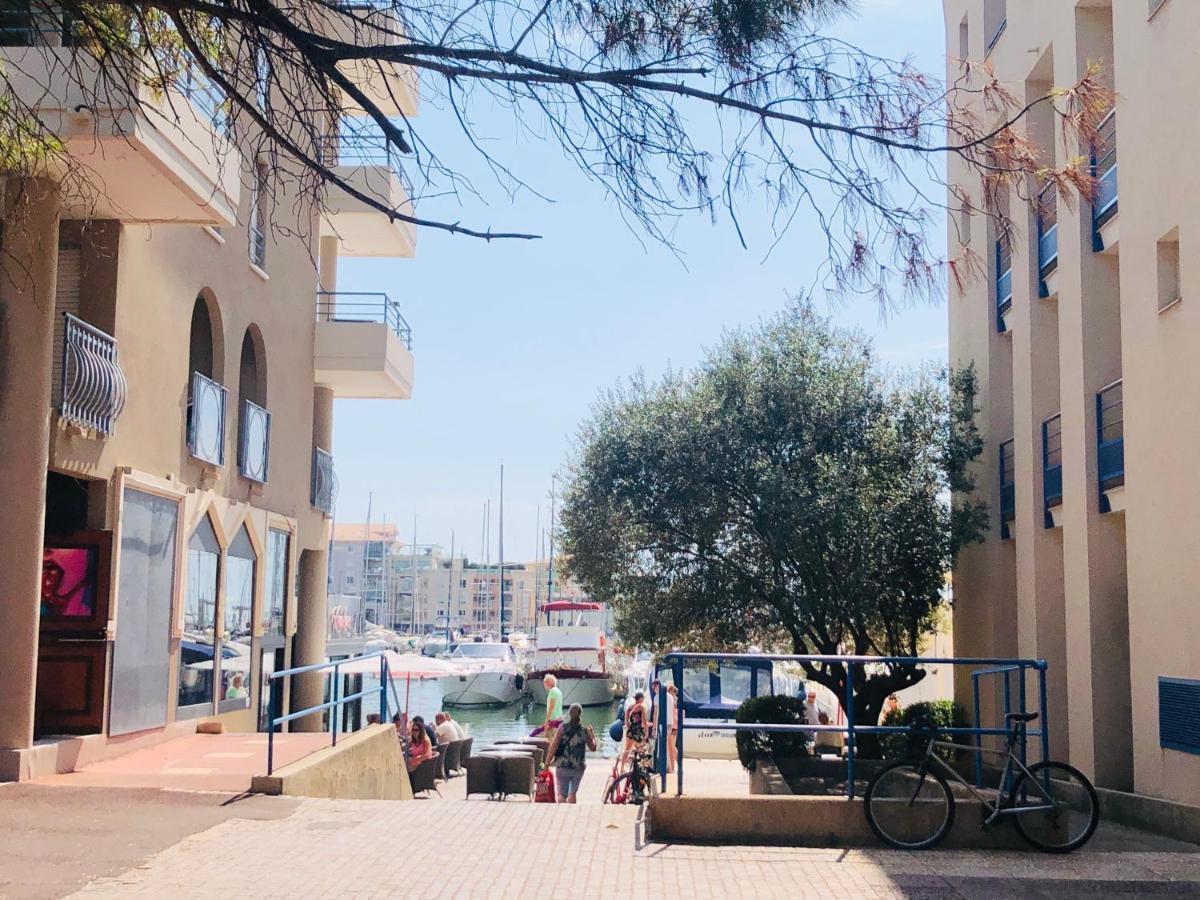 F2 à Port-fréjus 2/4 Personnes Appartamento *